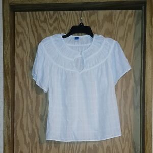 Old Navy White Blouse with Keyhole Detail